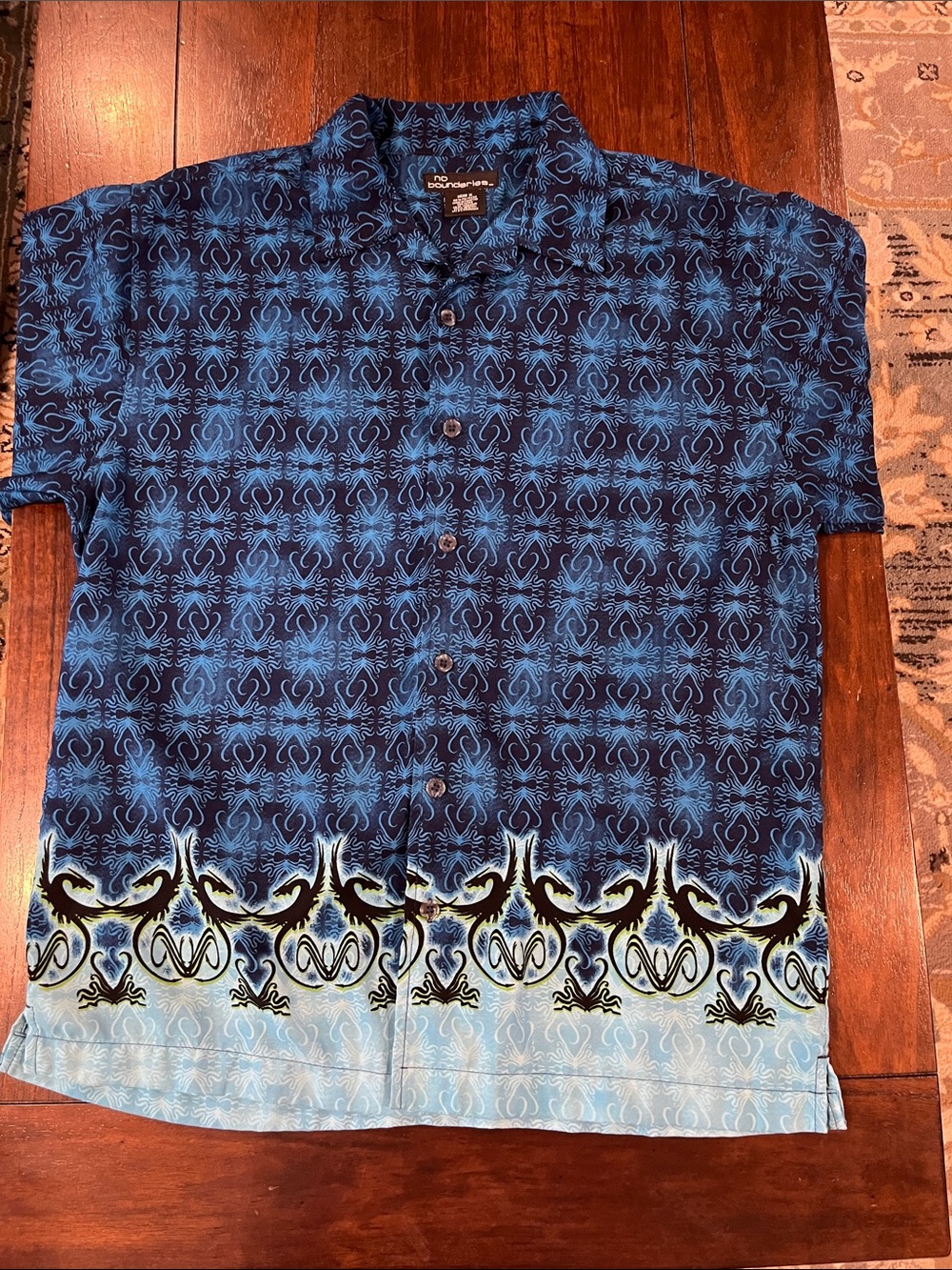 No Boundaries Men’s Blue Patterned Short-Sleeve Button-Down Shirt